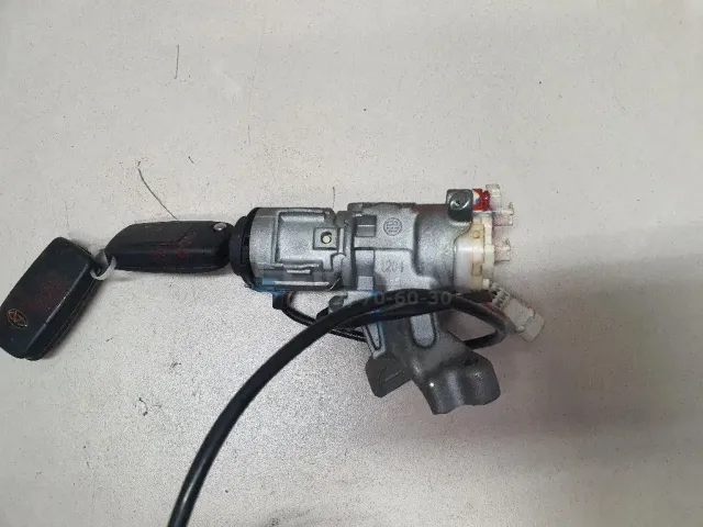 Блок управления двигателем для  Citroen C5 2004-2008