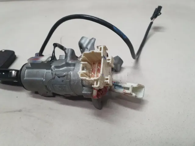 Блок управления двигателем для  Citroen C5 2004-2008