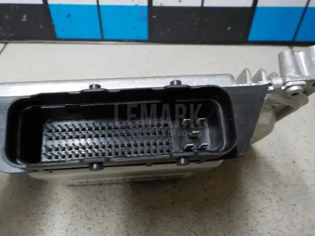 Блок управления двигателем