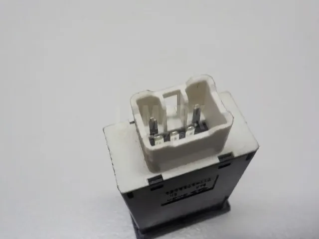 Кнопка противотуманки для  Dongfeng S30 2014-2017