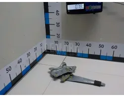 Стеклоподъемник электр. задний левый