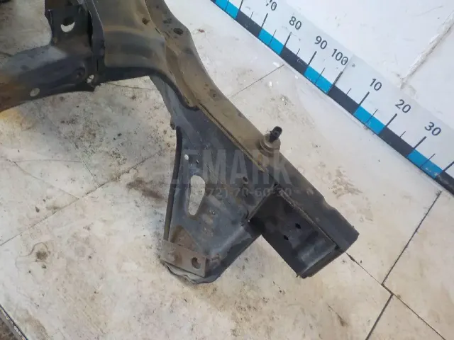 Лонжерон передний правый