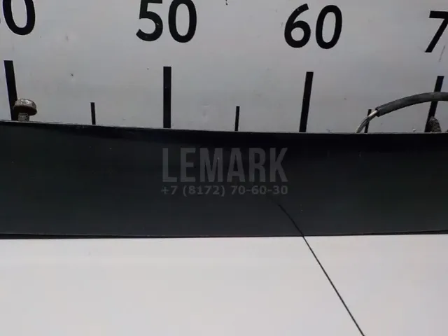 Спойлер (дефлектор) багажника