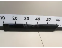 Молдинг задней левой двери