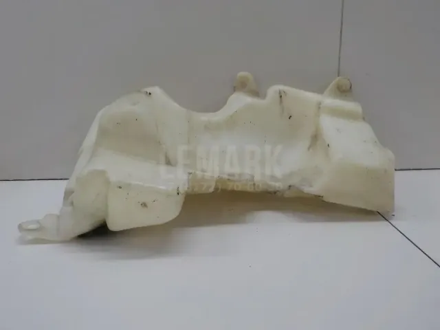 Бачок омывателя лобового стекла