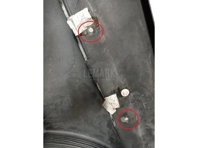 Накладка двери багажника