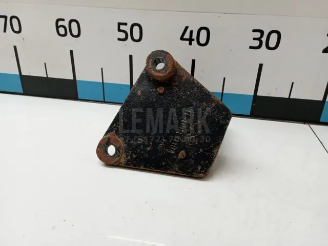 Кронштейн КПП для  FAW J5 2004