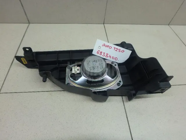 Держатель задней полки для  BMW X6 E71 2008-2014