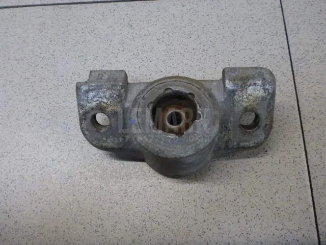 Опора заднего амортизатора для  Chery