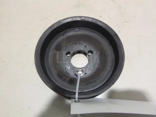 Шкив водяного насоса (помпы) для  BMW 3-serie F30/F31/F80 2011-2020