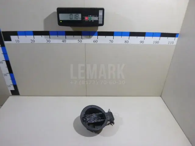 Ниша лючка бензобака для  BMW 2-serie F22/F23/F87 2013-2020