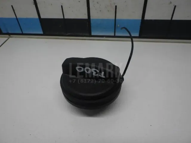 Крышка топливного бака для  Ford Kuga 2008-2012