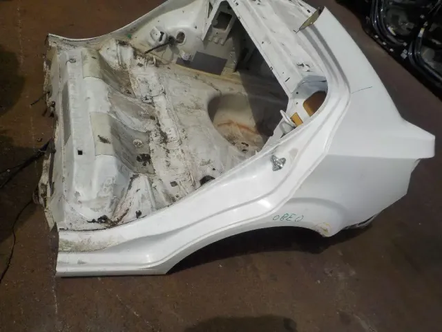 Панель задняя для  BMW 6-serie E63 2004-2009