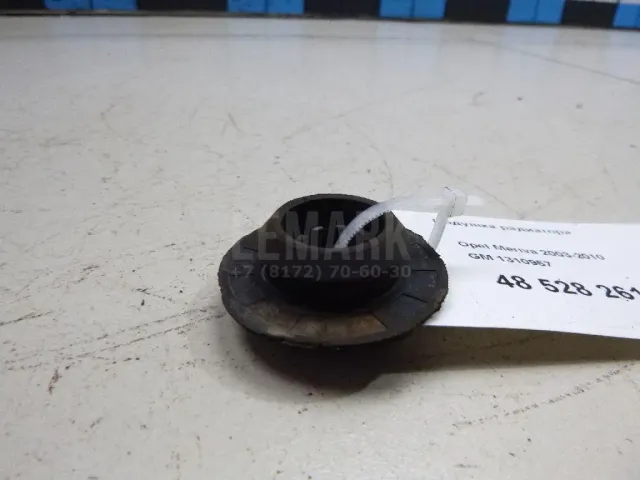 Подушка радиатора для  Ford Maverick 2001-2007