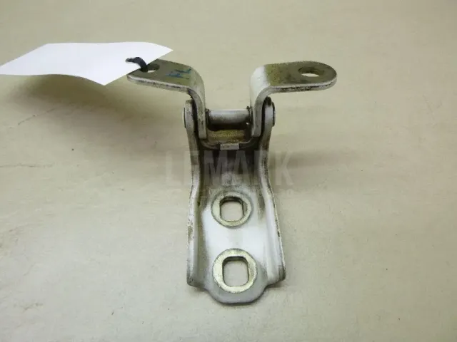 Петля двери передней левой верхняя для  GM Pontiac Grand AM 1992-1998