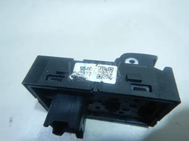 Кнопка стеклоподъемника для  BMW X3 G01/F97 2017-2024