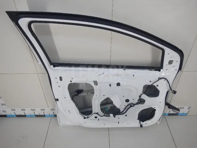 Дверь передняя левая для  BMW X6 G06 2019