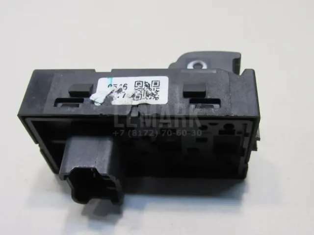 Кнопка стеклоподъемника для  BMW X5 E53 2000-2007