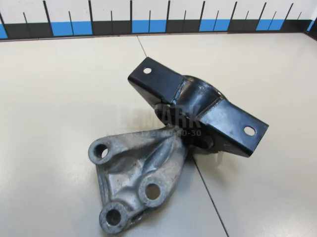 Опора КПП левая для  Ford America F150 2008-2014