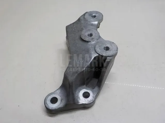 Кронштейн опоры КПП для  BMW X3 G01/F97 2017-2024