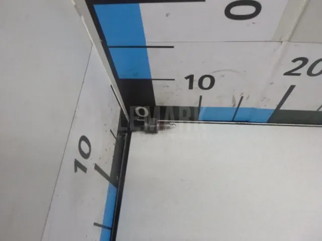 Датчик включения заднего хода