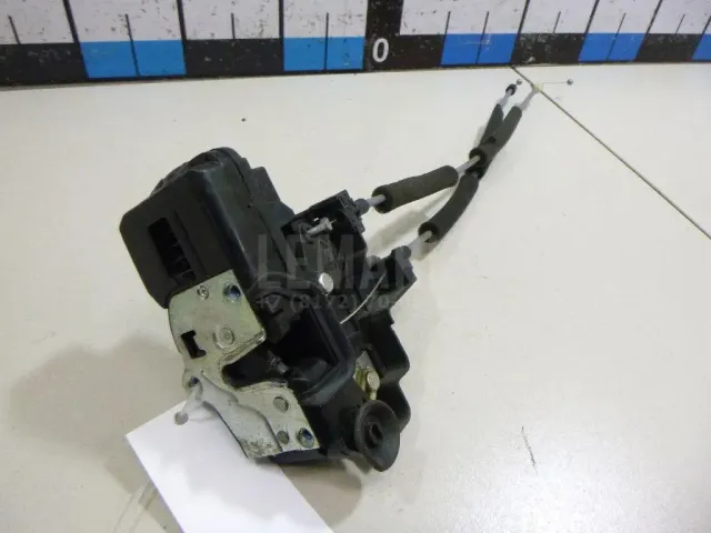 Замок двери задней левой для  Chevrolet Captiva (C100) 2006-2010
