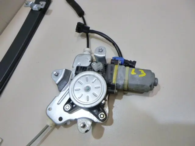 Стеклоподъемник электр. задний левый для  Astra HD 8 2005-2011