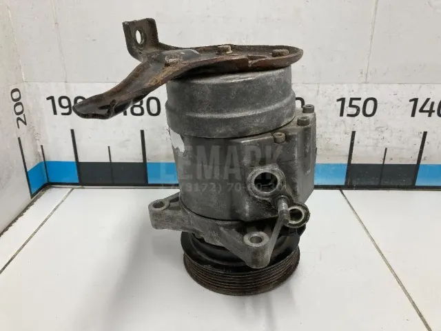 Компрессор кондиционера для  Chevrolet Tahoe II 2000-2006