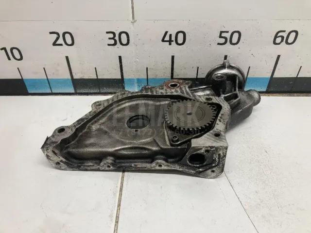 Насос масляный
