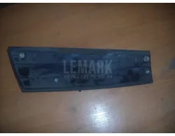 Накладка двери багажника