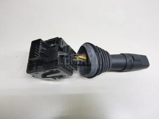 Переключатель поворотов подрулевой для  Honda Accord VII 2003-2008