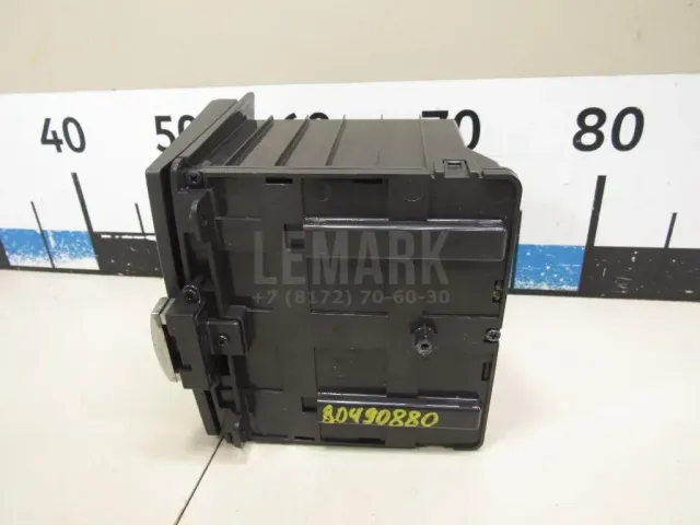 Подстаканник для  BMW X5 E70 2007-2013