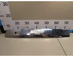 Накладка двери багажника