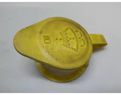 Крышка бачка омывателя