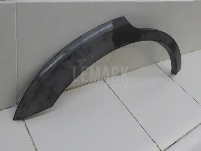 Накладка заднего крыла правого для  BMW X6 E71 2008-2014