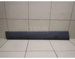 Накладка двери передней левой