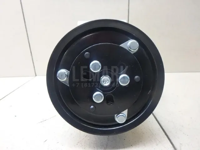 Компрессор кондиционера для  Chevrolet Tahoe II 2000-2006