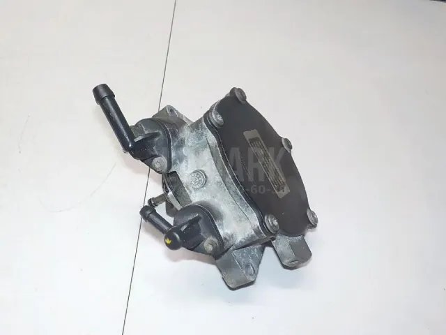 Насос вакуумный