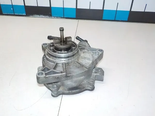 Насос вакуумный