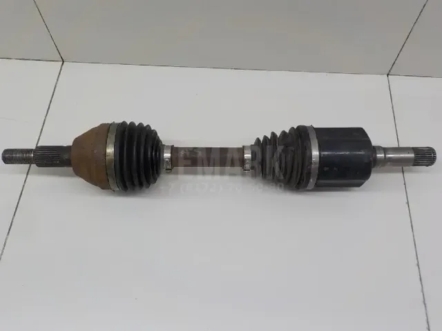 Полуось передняя левая для  Ford Fiesta 2008-2019