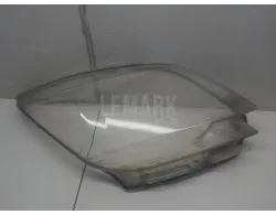 Стекло фары правой