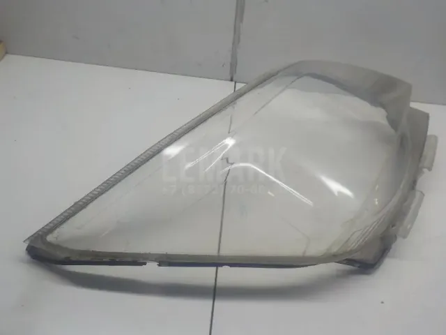 Стекло фары правой для  Ford Mondeo II 1996-2000