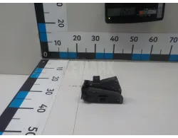 Замок двери задней правой