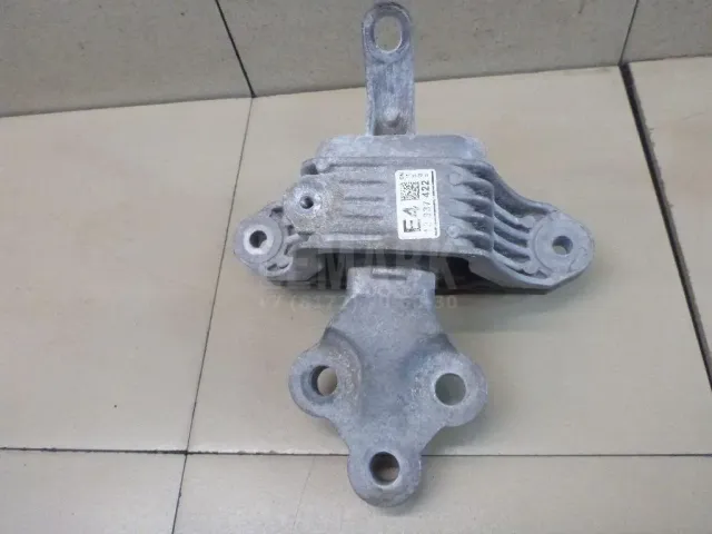 Опора двигателя левая для  Ford Focus II 2008-2011