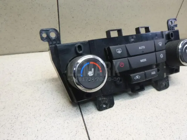 Блок управления климатической установкой для  BMW X6 E71 2008-2014