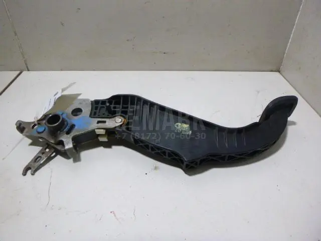 Педаль сцепления для  BMW 3-serie F30/F31/F80 2011-2020
