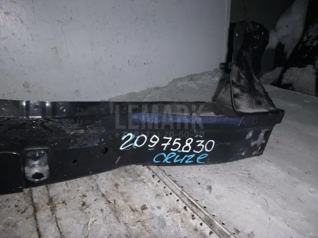 Лонжерон передний правый для  Citroen Xsara 2000-2005