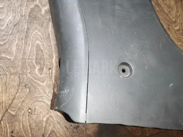 Подлокотник для  Chevrolet Tahoe III 2006-2014