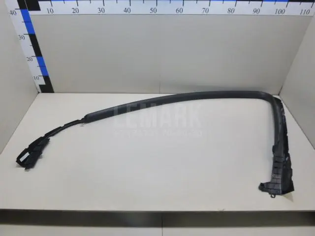 Накладка двери передней левой для  BMW 6-serie E63 2004-2009