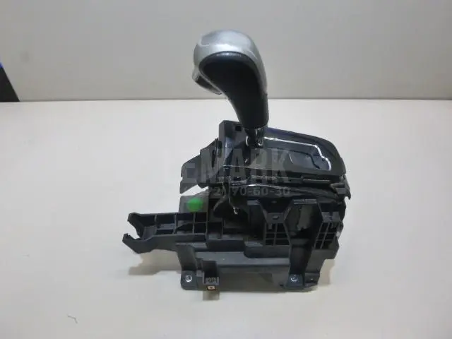Кулиса КПП для  BMW X1 F48 2014-2022